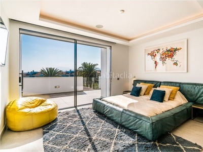 Chalet con 9 habitaciones con parking, piscina, calefacción y aire acondicionado en Marbella