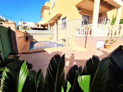 Chalet en Torrevieja