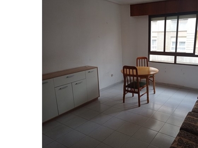 SE VENDE APARTAMENTO DE 1 DORM CON ASCENSOR, ZONA CENTRO-VILLACERRADA.