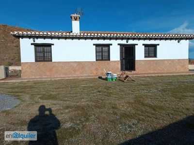 Alquiler casa con 2 baños Almachar