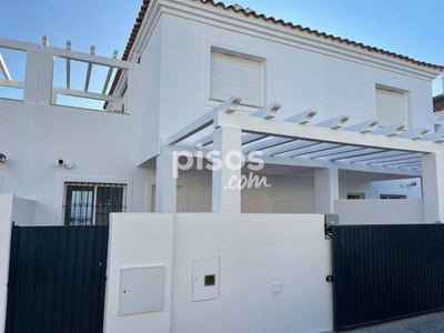 Casa adosada en venta en El Rinconcillo