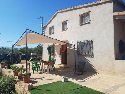 Casa con terreno en L'Ametlla de Mar