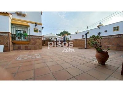 Casa pareada en venta en Calle de los Canarios