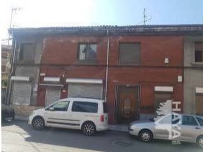 Casa de pueblo en venta en Avenida Reguera, 1º, 33930, Langreo (Asturias)