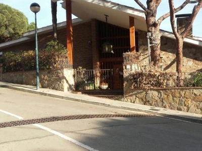 Chalet independiente en venta en Calle Sant Crist, Planta Baj, 08348, Cabrils (Barcelona)