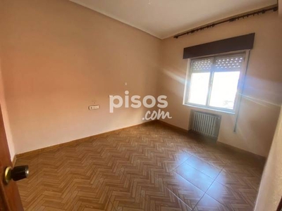 Piso en venta en Calle de Rafael Alberti, cerca de Calle Valdiellas