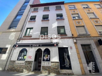 Piso en venta en Calle de Ramón y Cajal, 5 en Flores del Sil-La Martina por 23.900 €