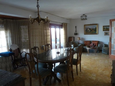 Apartamento en Oliva