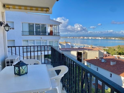 Bonito apartamento en el Puig Rom con increíbles vistas al mar y parking privado Venta Roses
