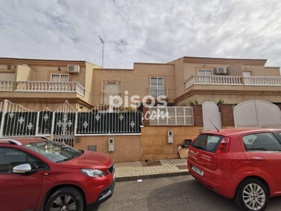 Casa en venta en Calle de Arquímedes