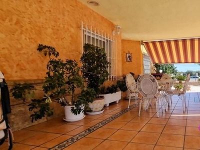 Chalet en venta en Valverde, Elche