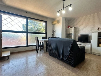 Dúplex en venta en Centro Bº Doscientas de 2 habitaciones con terraza y garaje