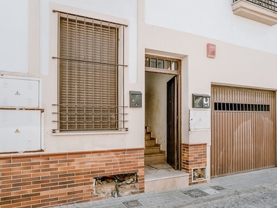 Promoción de viviendas, garajes y trasteros situados en Moguer, Huelva