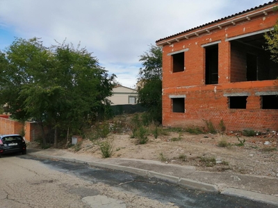 Venta de casa en Barajas de Melo