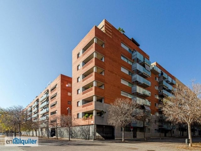 Alquiler piso terraza y ascensor Barcelona