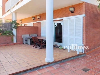 Casa adosada de alquiler en Canafort - El Puntó