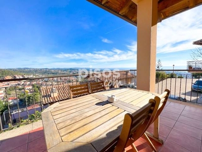 Casa adosada en venta en Segur de Dalt