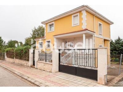 Casa en venta de 336 m² Calle Bienestar, 42190 Golmayo (Soria)