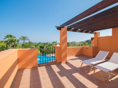 Casa en venta en El Paraiso, Estepona, Málaga