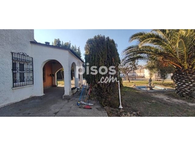 Chalet en venta en Gallur