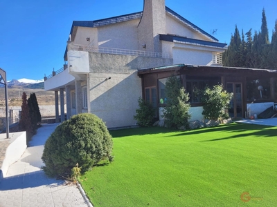 Chalet en venta en Gójar, Granada