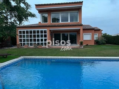 Chalet en venta en Nucli Urbà