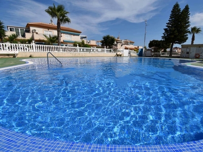 Chalet en venta en Playa Flamenca, Orihuela, Alicante