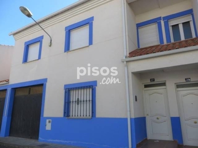 Chalet pareado en venta en Calle La Bodega, nº 29