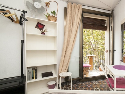 Habitación en alquiler en un apartamento de 2 dormitorios en Poblenou, Barcelona