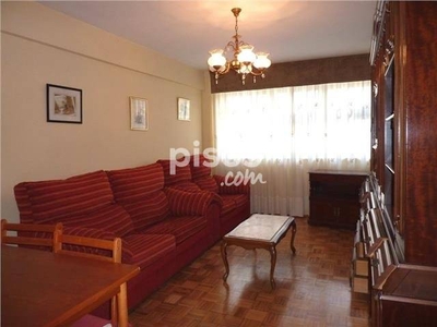 Piso en alquiler en Rúa Temple en Cambre (Santa Maria) por 400 €/mes