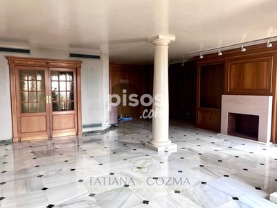 Piso en venta en Carrer Colón, cerca de Carrer de Jorge Juan