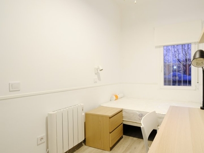 Se alquila habitación individual, apartamento de 2 dormitorios, Getafe, Madrid