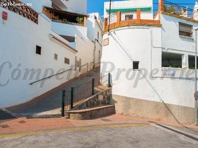 casa adosada en Venta en Cómpeta