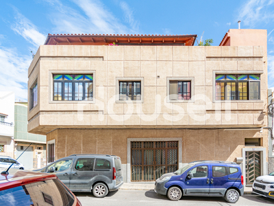 Casa en venta de 340 m² Calle Sagunto, 35215 Telde (Las Palmas)