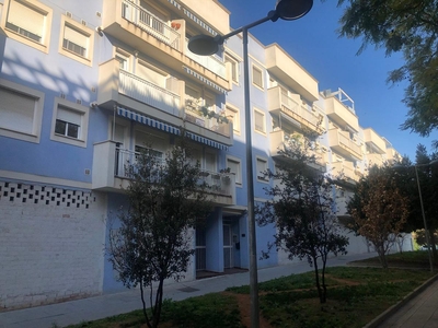 Piso en venta enc. viejo del molino, 1,puente genil,córdoba