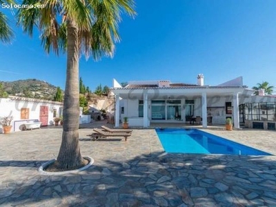 villa en Venta en Sayalonga