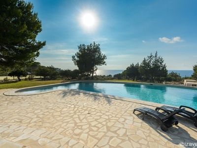 Alquiler de casa con piscina en Sant Josep de Sa Talaia