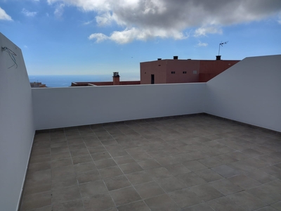 Alquiler de piso con terraza en La Cuesta (San Cristóbal de la Laguna), Edificio Cristina
