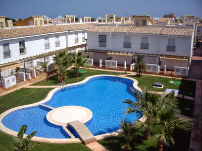 Alquiler vacaciones de casa con piscina y terraza en Alcossebre (Alcalà de Xivert-Alcossebre), urbanizacion palm beach