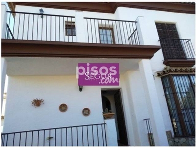 Casa adosada en venta en Badalejos