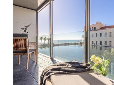Loft de lujo con terraza y piscina en primera línea de mar de Calafell en el Hotel Ra del Vendrell