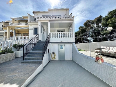 Torrevieja casa adosada en venta