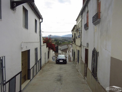 Venta de casa en Baena