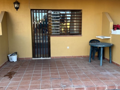 Venta de piso con piscina y terraza en Corralejo (La Oliva), Oasis Papagayo