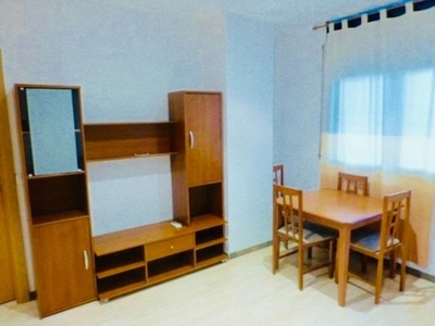 Alquiler de piso en Cappont de 1 habitación con muebles y balcón