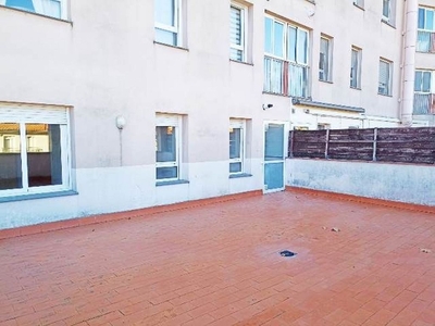 Alquiler de piso en Domeny - Fontajau - Taialà de 4 habitaciones con terraza y calefacción