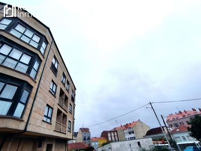 Dúplex en venta en Pobra do Caramiñal (A) de 2 habitaciones con calefacción y ascensor