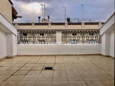 Piso de cuatro habitaciones quinta planta, La Seu, València