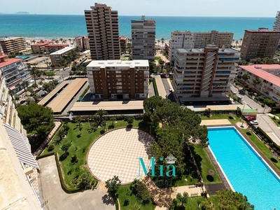 Piso en alquiler en Playa de San Juan de 3 habitaciones con terraza y piscina
