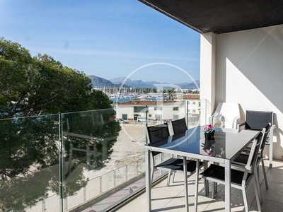 Piso en alquiler en Port d'Alcúdia - Platja d'Alcúdia de 3 habitaciones con terraza y muebles